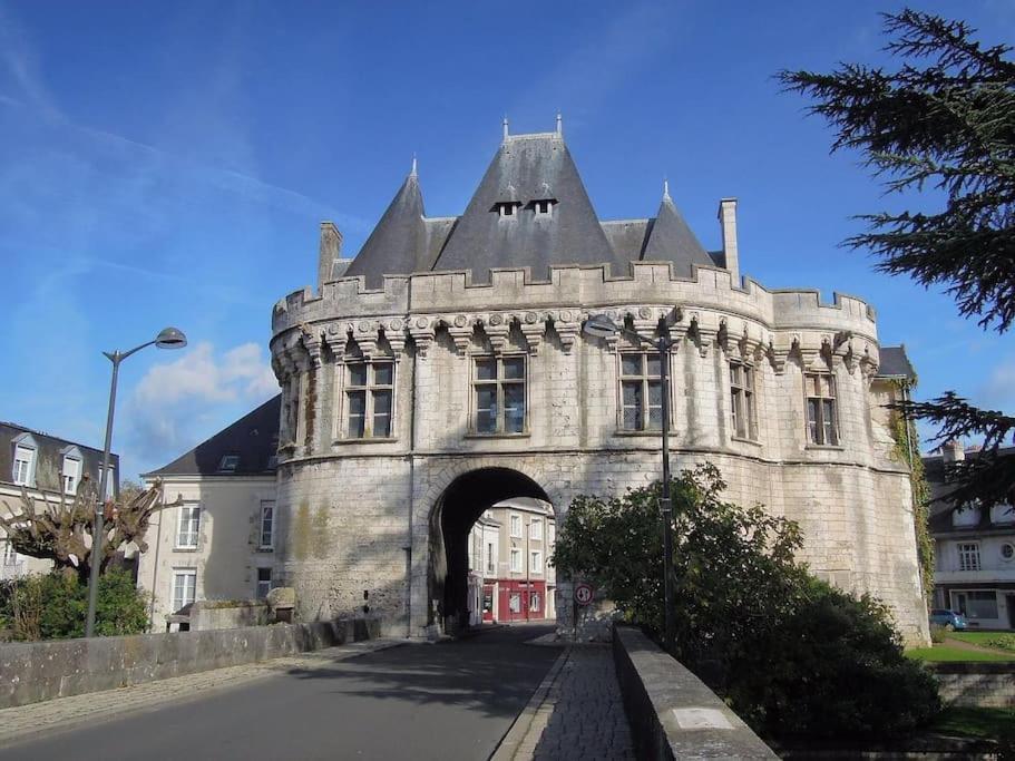 Gite Troglodyte Les Iris Villiers-sur-Loir Exterior foto